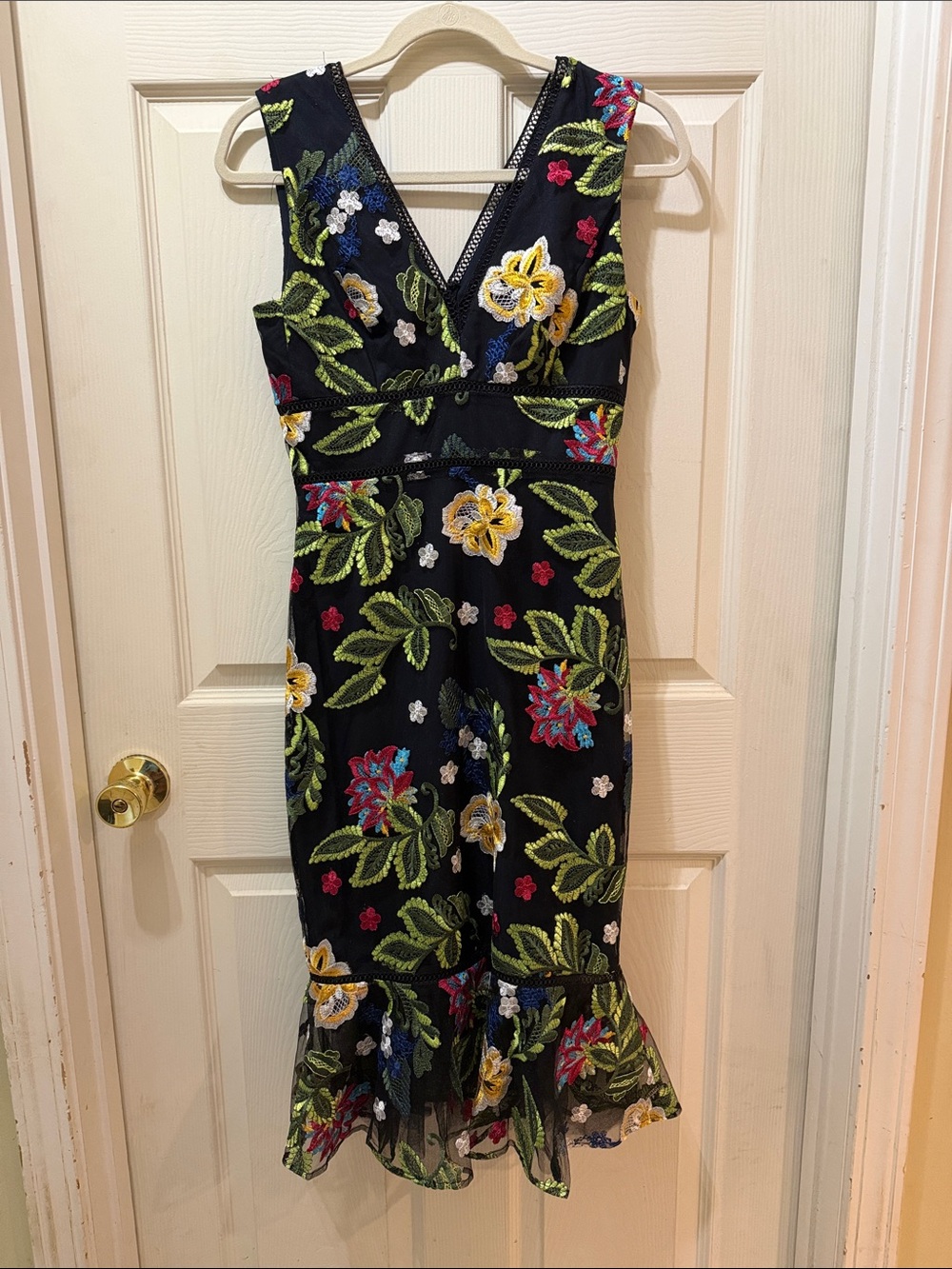 Belle Badgley Mischka Black Embroidered Floral Midi Dress